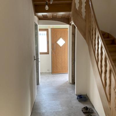 Treppe und Boden aufgearbeitet